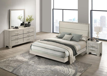 225061Q-S4  Trenton 4-piece Queen Bedroom Set Rustic Cream