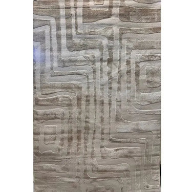 N-22 RUG